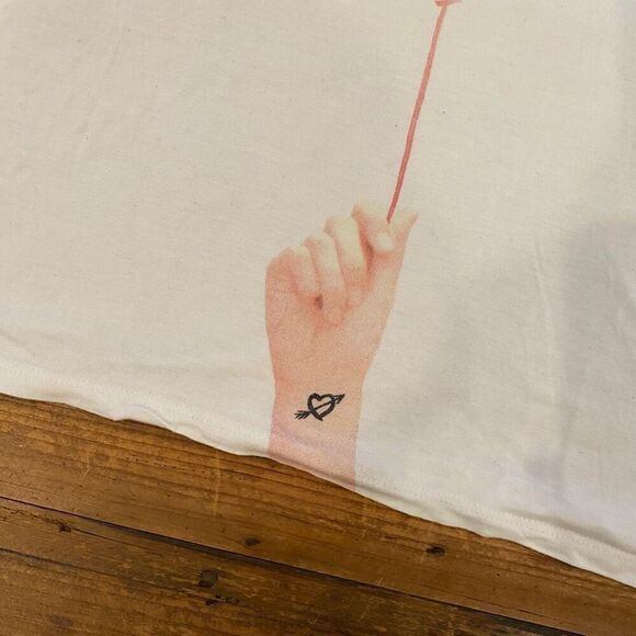 H & M Divided Dream On Dreamer Fashion Oversized Tee Size Small - Picture 3 of 10